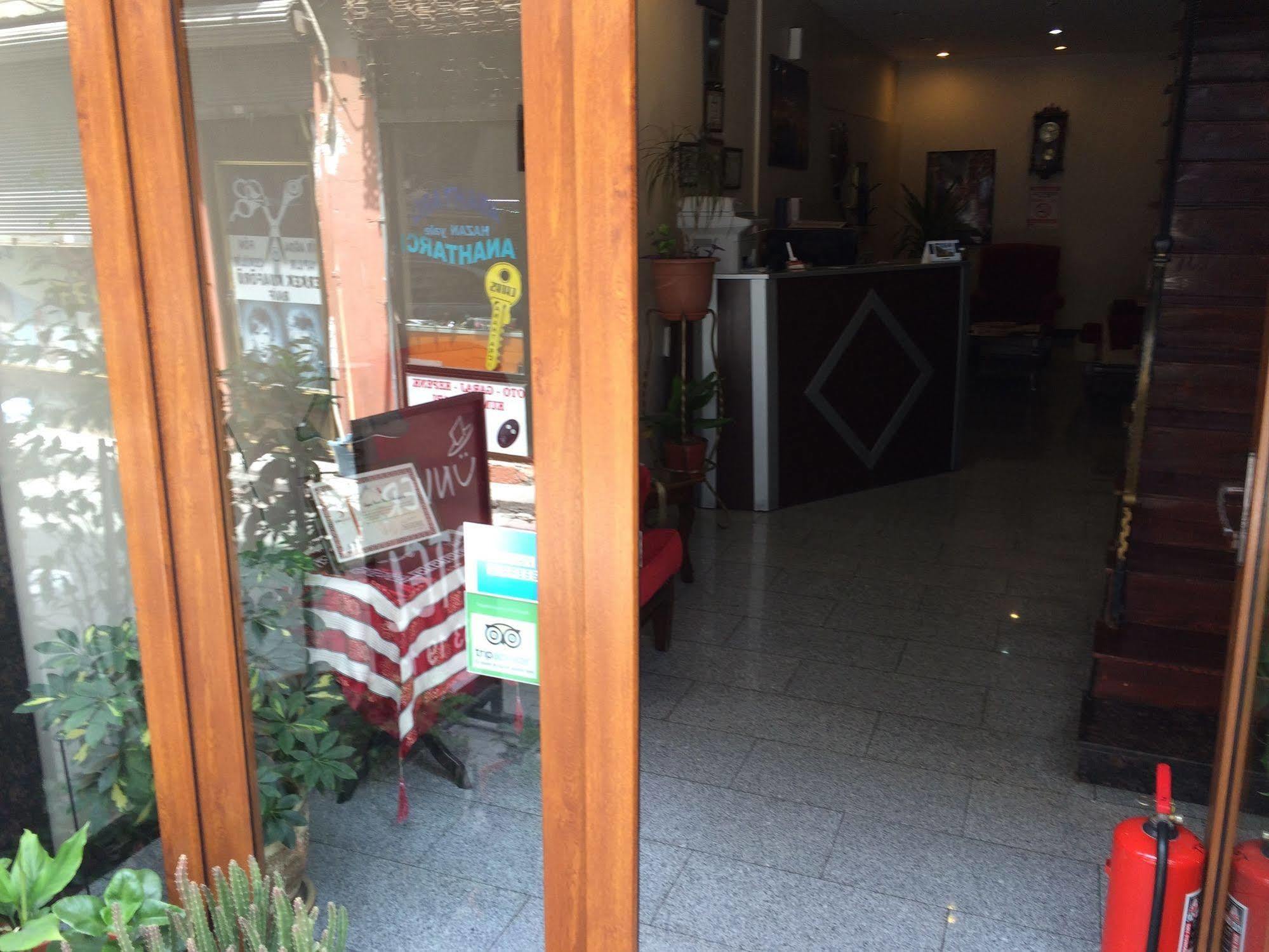 Uenver Hotel Adana Extérieur photo